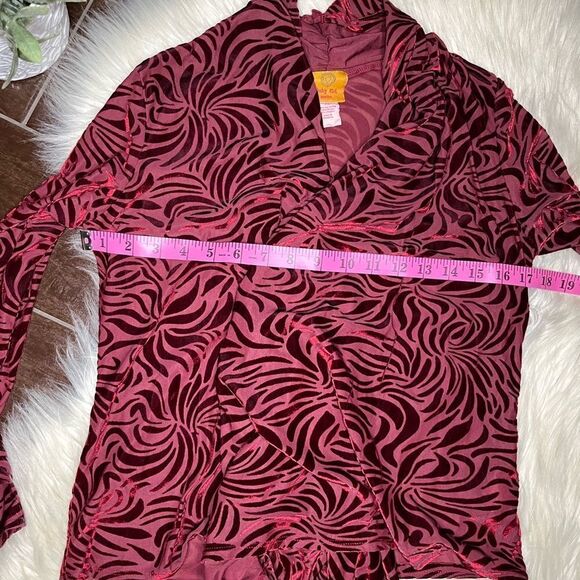 Ruby Rd petite burgundy zebra burnout flag sweater sz PSmall - Picture 5 of 6
